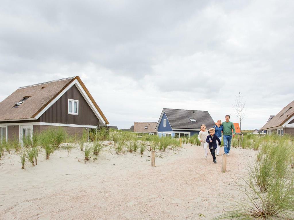 Landal Strand Resort Ouddorp Duin Exterior foto